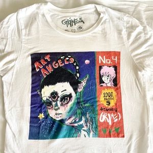 Grimes t-shirt 🖤🖤